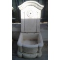 Fontana murale rustichella